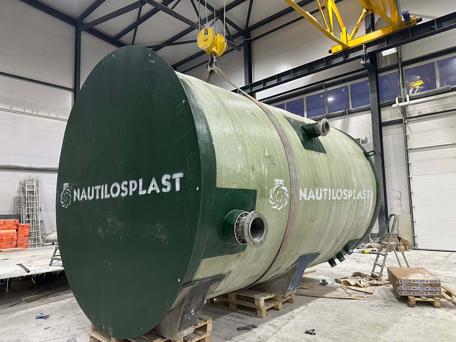 Отгрузка комплектной повысительной насосной станции Nautilos Plast